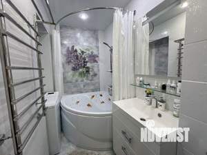 3-к квартира, вторичка, 74м2, 6/6 этаж