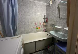 3-к квартира, вторичка, 60м2, 5/5 этаж