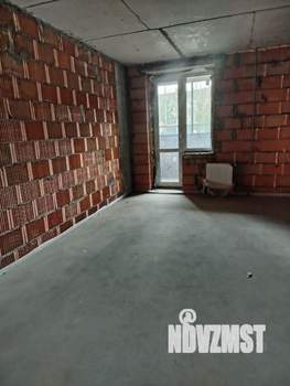 1-к квартира, вторичка, 67м2, 1/10 этаж