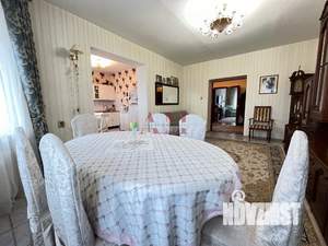 4-к квартира, вторичка, 128м2, 2/3 этаж