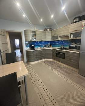 2-к квартира, вторичка, 63м2, 16/17 этаж