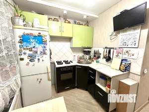 2-к квартира, вторичка, 44м2, 1/9 этаж