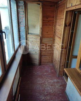 4-к квартира, вторичка, 110м2, 1/7 этаж