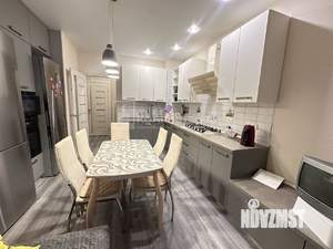 3-к квартира, вторичка, 98м2, 10/12 этаж