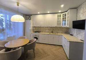 2-к квартира, вторичка, 65м2, 5/10 этаж