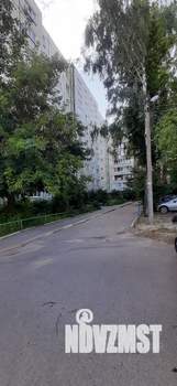 2-к квартира, вторичка, 50м2, 1/9 этаж