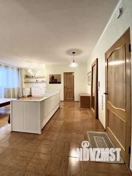 Студия квартира, вторичка, 49м2, 4/10 этаж