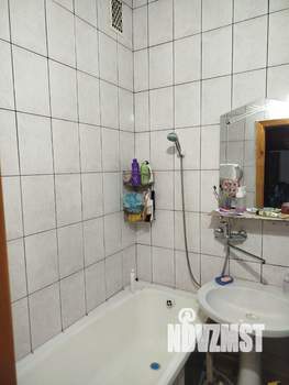 2-к квартира, вторичка, 68м2, 9/9 этаж