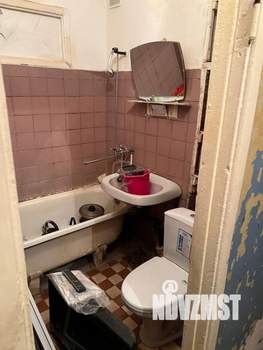 2-к квартира, вторичка, 42м2, 1/5 этаж