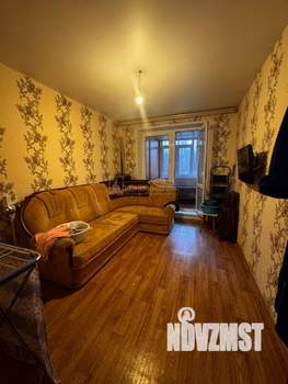 3-к квартира, вторичка, 64м2, 1/9 этаж