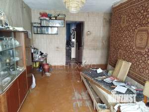3-к квартира, вторичка, 56м2, 1/5 этаж