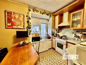 3-к квартира, вторичка, 63м2, 5/5 этаж