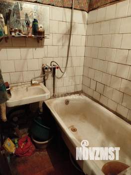 3-к квартира, вторичка, 56м2, 1/5 этаж