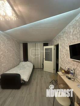 2-к квартира, вторичка, 42м2, 1/5 этаж