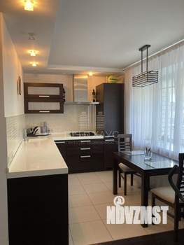 2-к квартира, вторичка, 68м2, 2/10 этаж