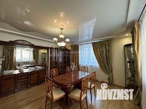 4-к квартира, вторичка, 157м2, 2/10 этаж