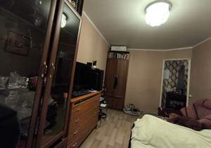 2-к квартира, вторичка, 40м2, 1/4 этаж