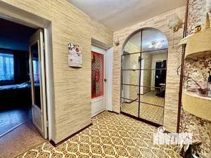 3-к квартира, вторичка, 63м2, 5/5 этаж