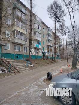 2-к квартира, вторичка, 44м2, 1/5 этаж