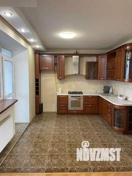 3-к квартира, вторичка, 111м2, 6/8 этаж