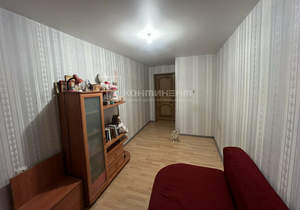 2-к квартира, вторичка, 42м2, 3/5 этаж