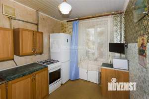 2-к квартира, вторичка, 42м2, 1/3 этаж