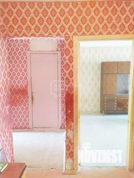 2-к квартира, вторичка, 53м2, 3/5 этаж