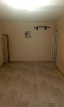 2-к квартира, вторичка, 42м2, 3/5 этаж