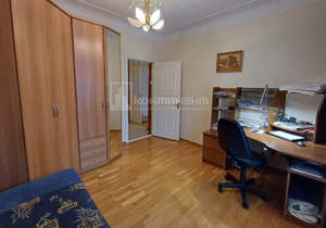 3-к квартира, вторичка, 77м2, 3/3 этаж