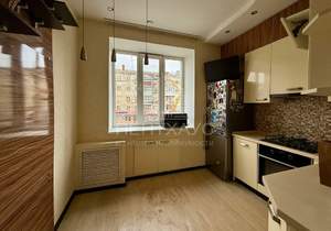 3-к квартира, вторичка, 74м2, 2/4 этаж