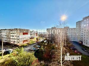 2-к квартира, вторичка, 50м2, 4/10 этаж