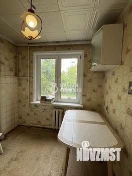 3-к квартира, вторичка, 58м2, 2/5 этаж