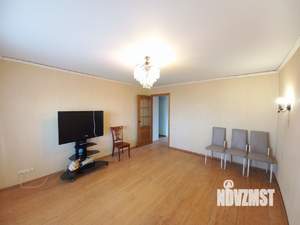 4-к квартира, вторичка, 95м2, 8/10 этаж