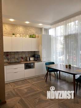 1-к квартира, вторичка, 65м2, 1/3 этаж