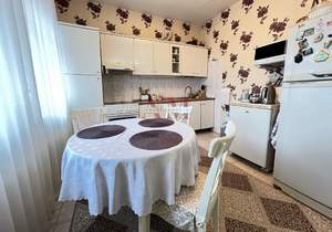 4-к квартира, вторичка, 128м2, 2/3 этаж