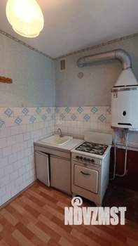4-к квартира, вторичка, 61м2, 3/5 этаж