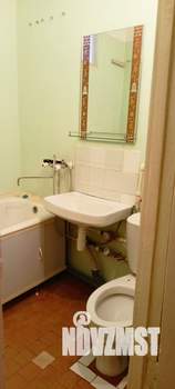 2-к квартира, вторичка, 44м2, 1/5 этаж