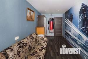 3-к квартира, вторичка, 58м2, 1/5 этаж