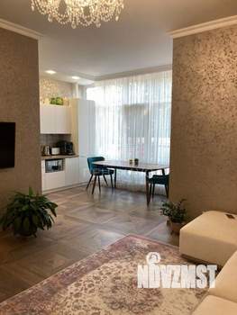 1-к квартира, вторичка, 65м2, 1/3 этаж