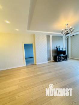 2-к квартира, вторичка, 94м2, 7/17 этаж