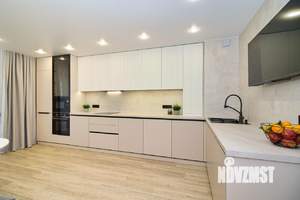 3-к квартира, вторичка, 79м2, 11/17 этаж