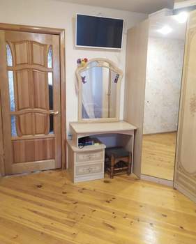 3-к квартира, вторичка, 76м2, 1/5 этаж