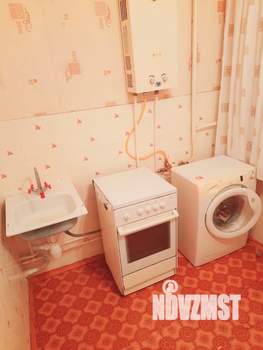 2-к квартира, вторичка, 46м2, 1/5 этаж