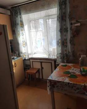 2-к квартира, вторичка, 43м2, 1/5 этаж