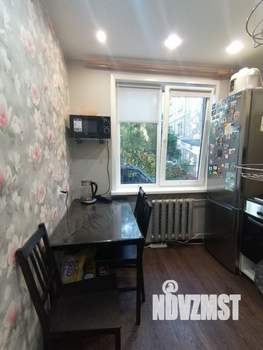 3-к квартира, вторичка, 58м2, 1/5 этаж