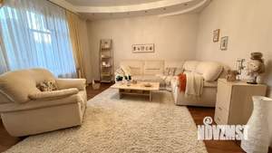 5-к квартира, вторичка, 156м2, 3/4 этаж