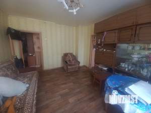 3-к квартира, вторичка, 59м2, 1/2 этаж