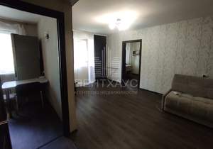 2-к квартира, вторичка, 44м2, 2/5 этаж