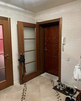 2-к квартира, вторичка, 70м2, 1/5 этаж