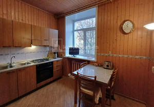 3-к квартира, вторичка, 77м2, 3/3 этаж